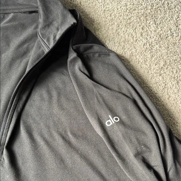 ALO Yoga Black Quarter-Zip Top - Picture 3 of 3